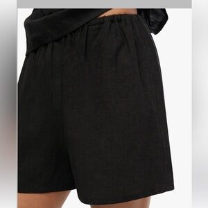 WeWoreWhat Pull-On Short in Black Linen